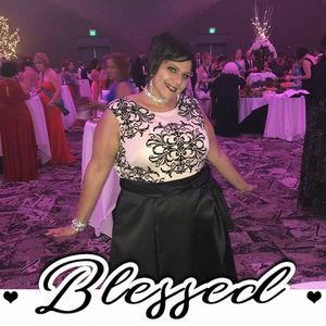 Meet your Posher, Christina